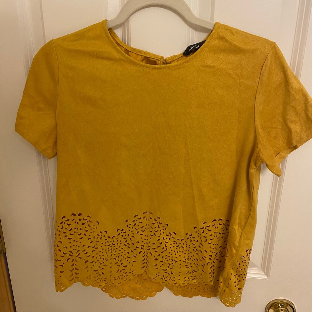Shein Goldenrod Faux Suede Scalloped Hem Laser Cut Short Sleeve Top, Sz S